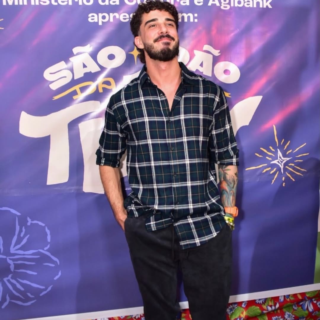 Post 2 by João Gabriel (Gabão) Massud on Instagram (carousel)