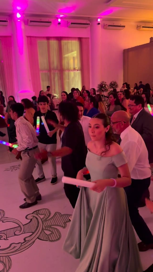 Post 1 by Banda Melodia on Instagram (video)