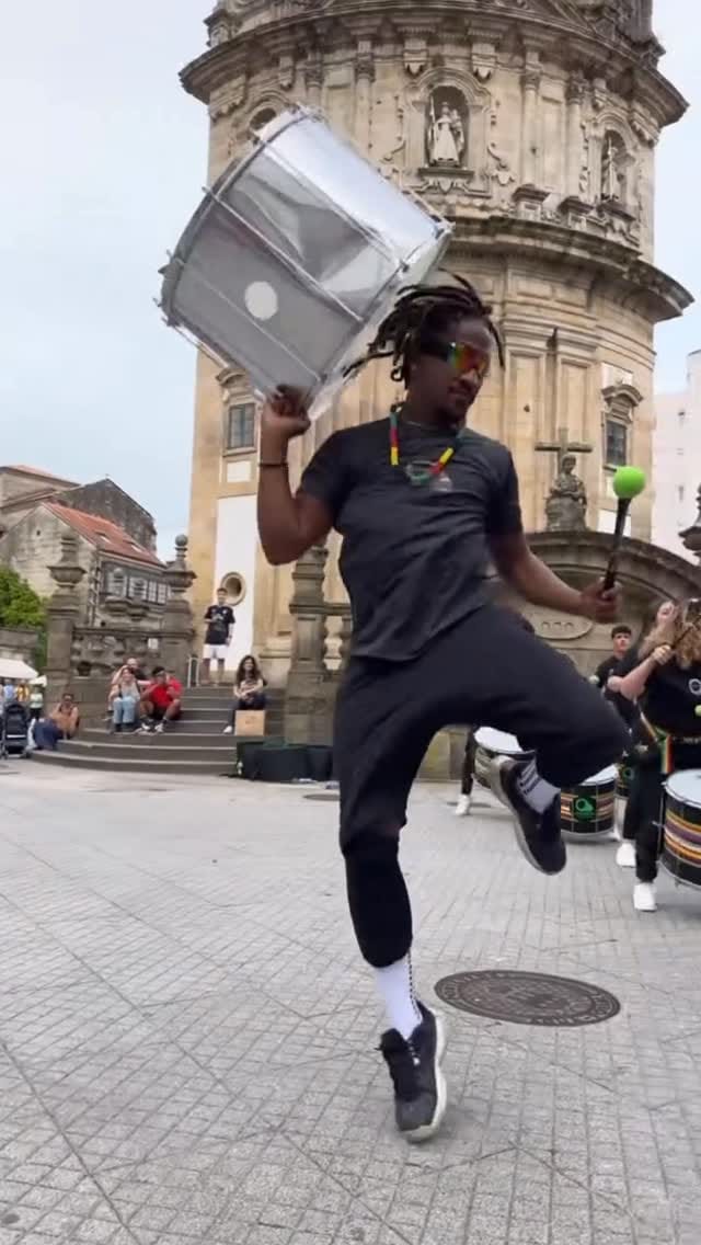 Post 6 by Gabriel Macêdo on Instagram (video)