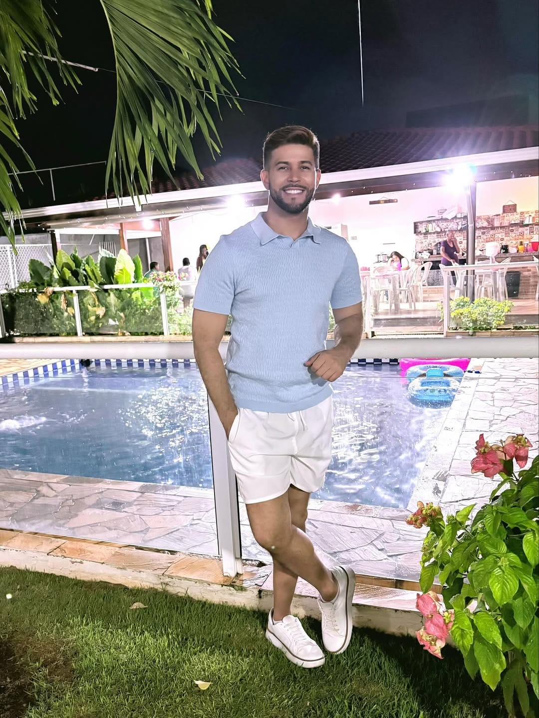 Post 3 by 𝒋𝒐𝒃𝒔𝒐𝒏 𝒘𝒊𝒍𝒍𝒚💧 on Instagram (carousel)