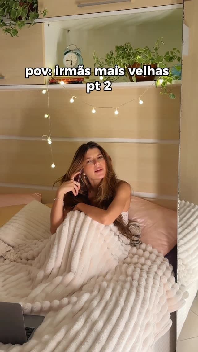 Post 1 by Giovana Baptista on Instagram (video)