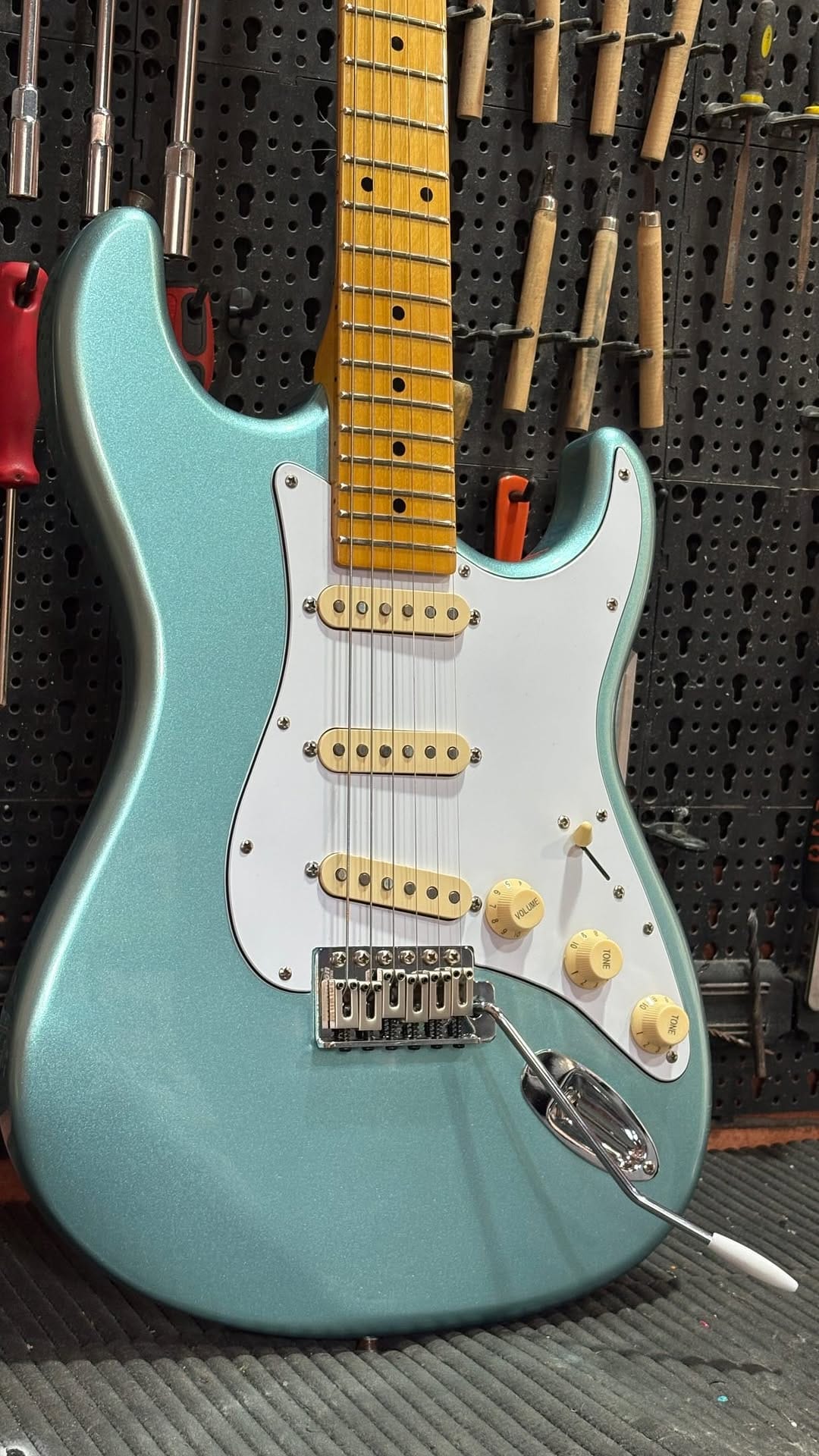 Post 3 by Tiago Elias Luthier | Natal-RN on Instagram (video)
