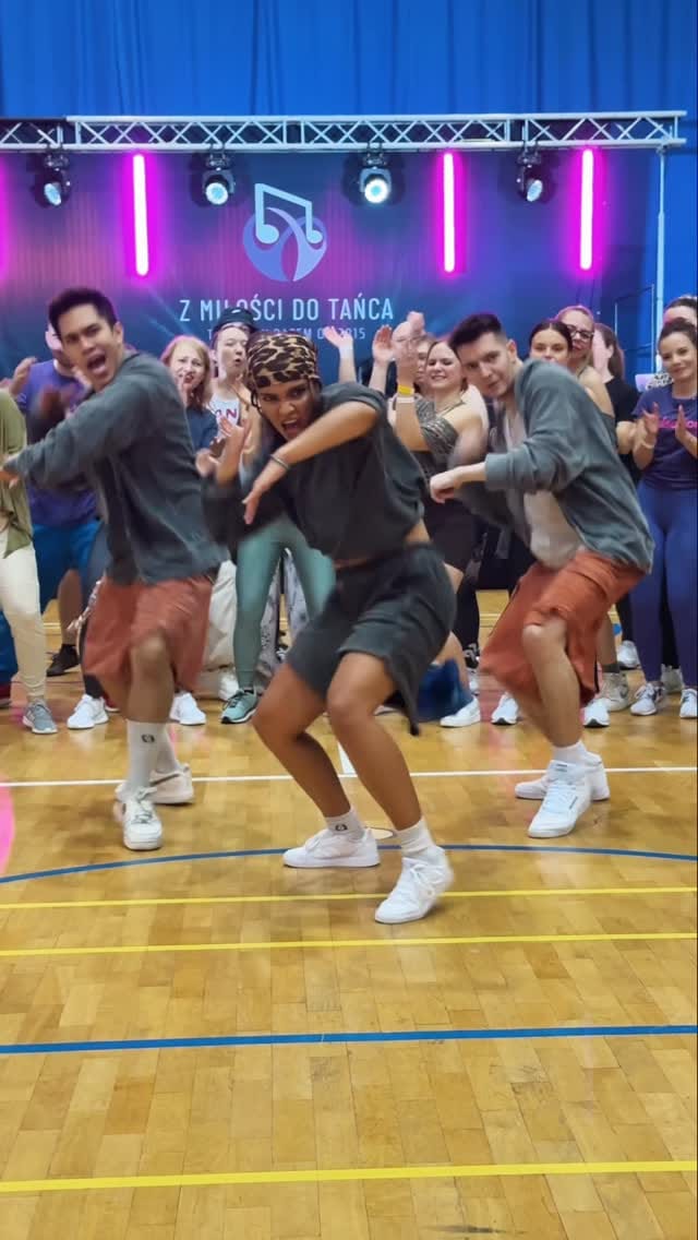 Post 8 by Nicola Egwuatu on Instagram (video)