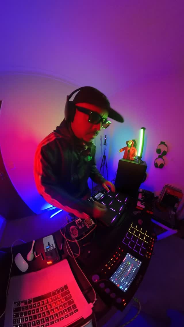 Post 6 by Japa System 🛸🪘 on Instagram (video)