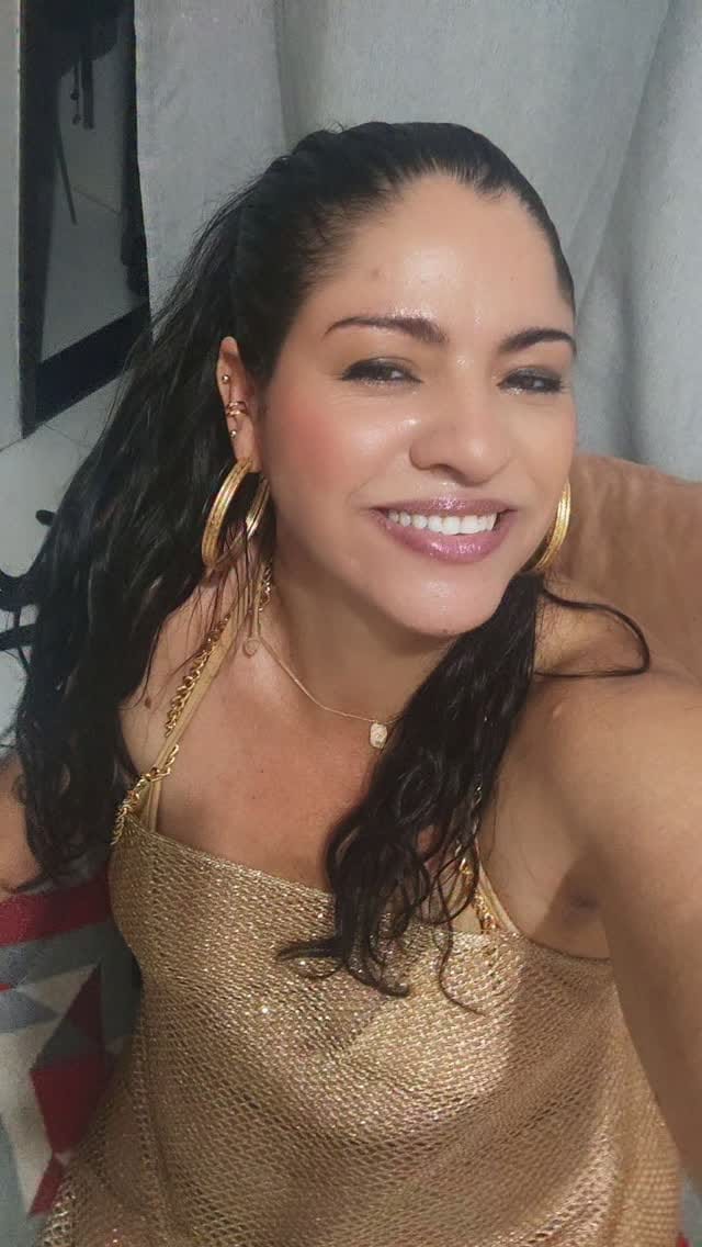 Post 8 by Penha Oliver on Instagram (video)