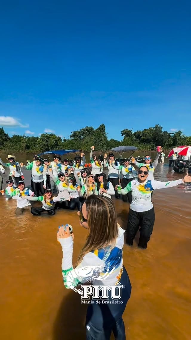 Post 3 by Marcilene Ramalho | Cantora on Instagram (video)