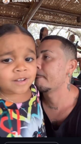 Post 6 by Carlu Bahia Feira De Santana🌻 on Instagram (video)