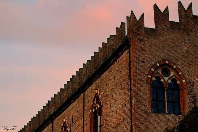 Post 1 by Spoken Mantova on Instagram (image)