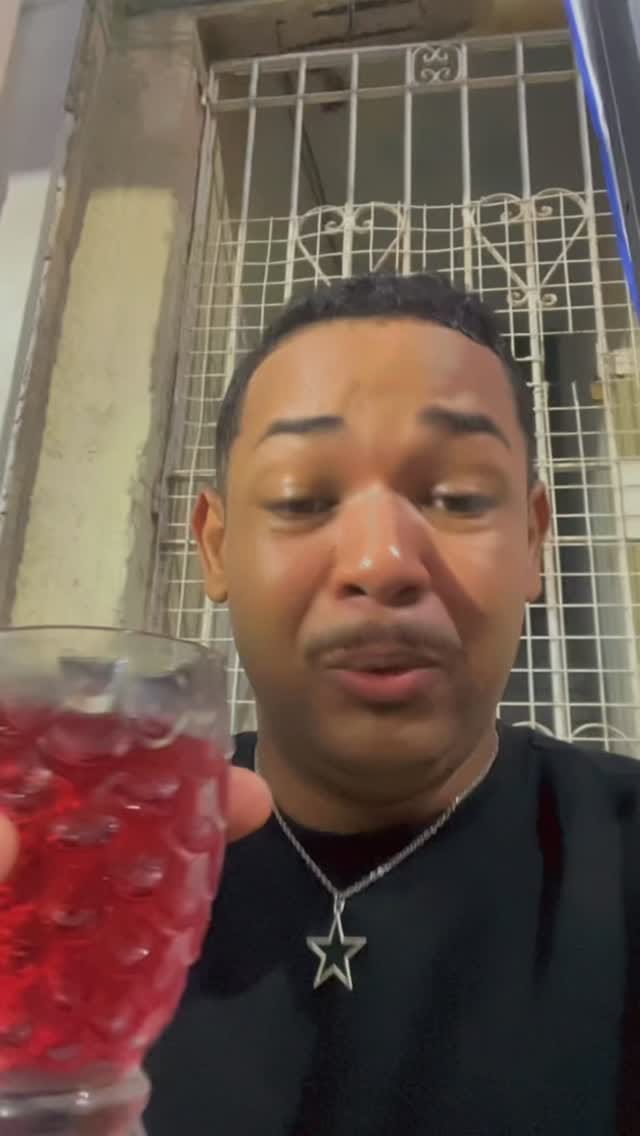 Post 5 by ADONNAY COM 2 N E 1 Y NO FINAL on Instagram (video)