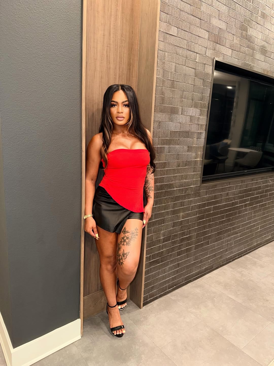 Post 6 by NICOLE 🇩🇴🇧🇷 on Instagram (carousel)