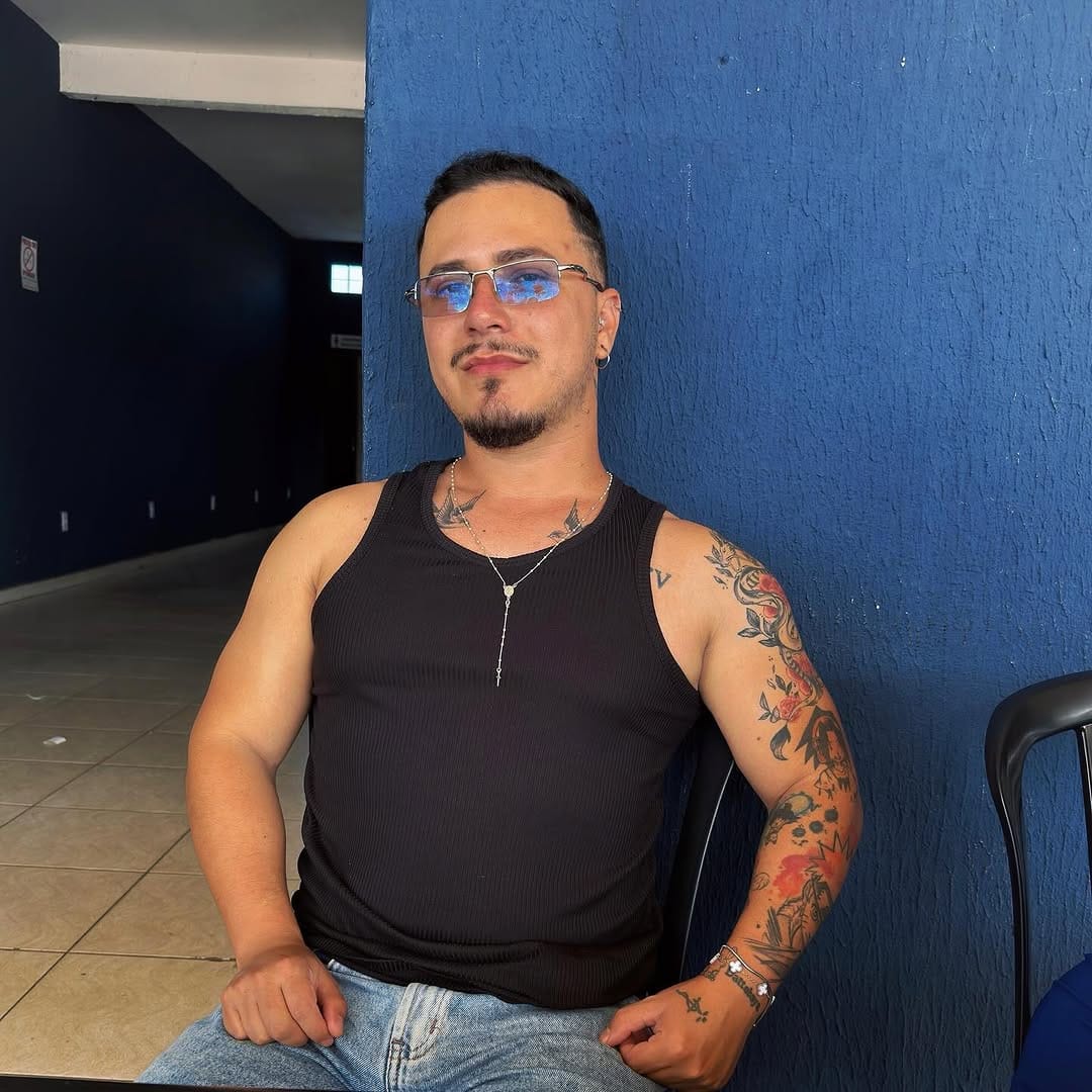 Post 10 by Jazi Al on Instagram (image)