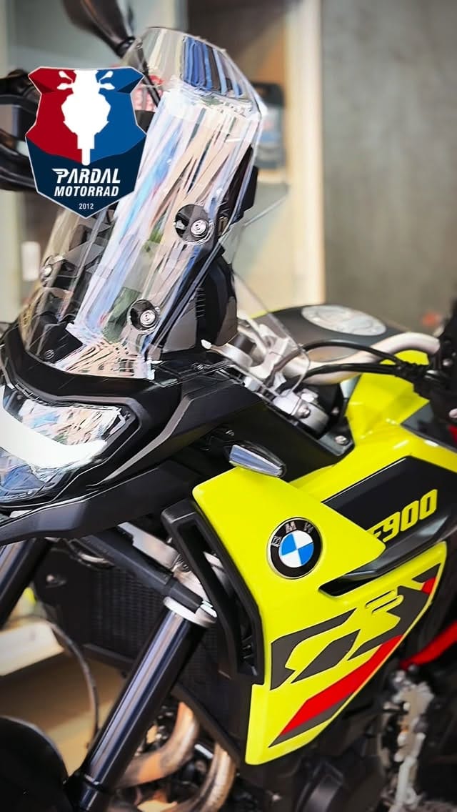 Post 1 by Especializada BMW Motorrad on Instagram (video)