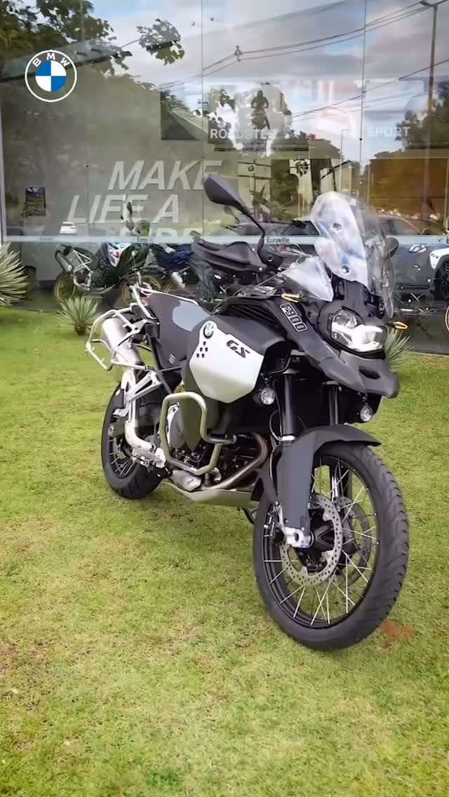 Post 6 by Especializada BMW Motorrad on Instagram (video)