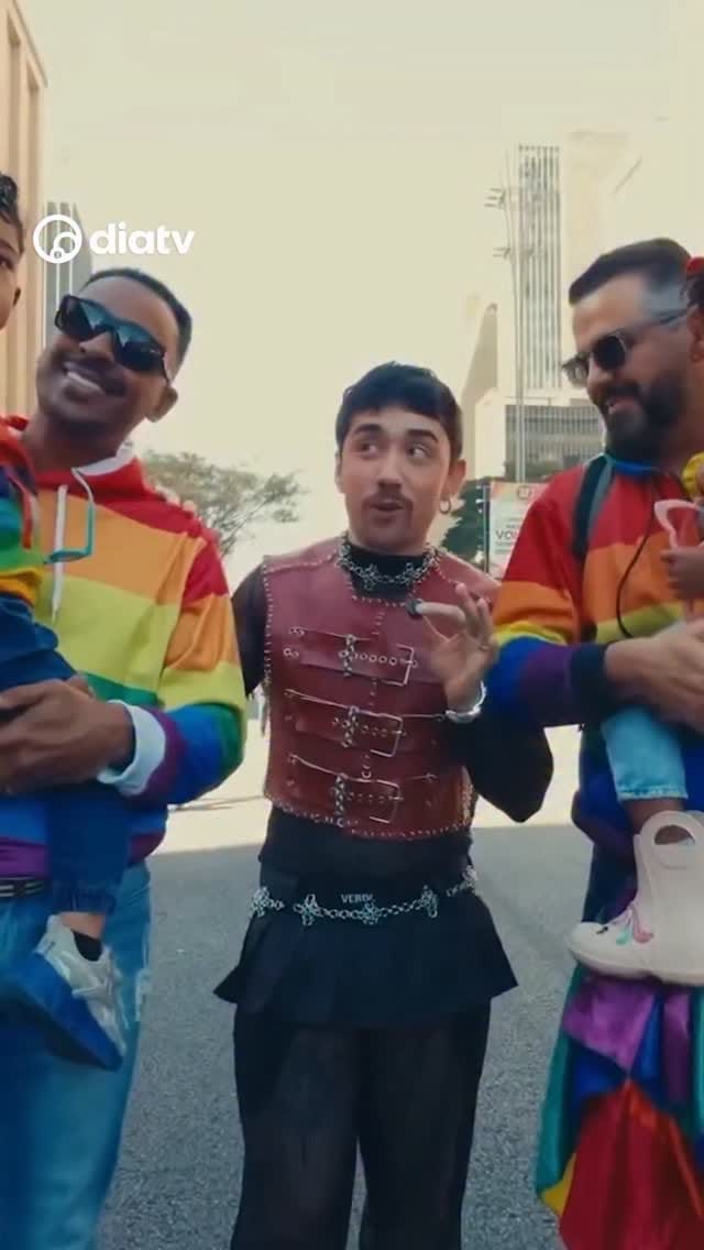 Post 2 by Felipe Goldenboy on Instagram (video)