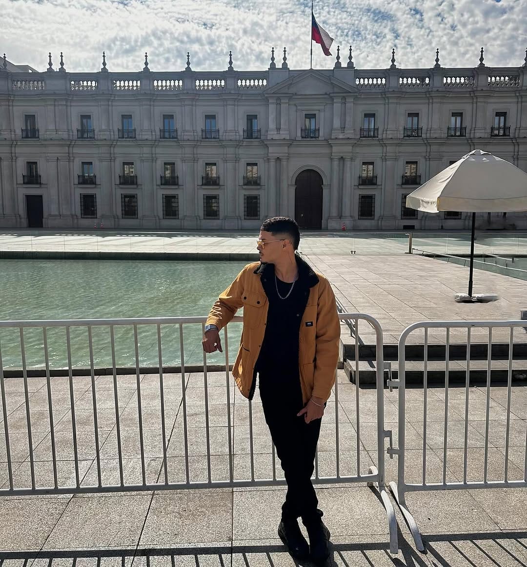 Post 8 by Guilherme Lucas on Instagram (carousel)