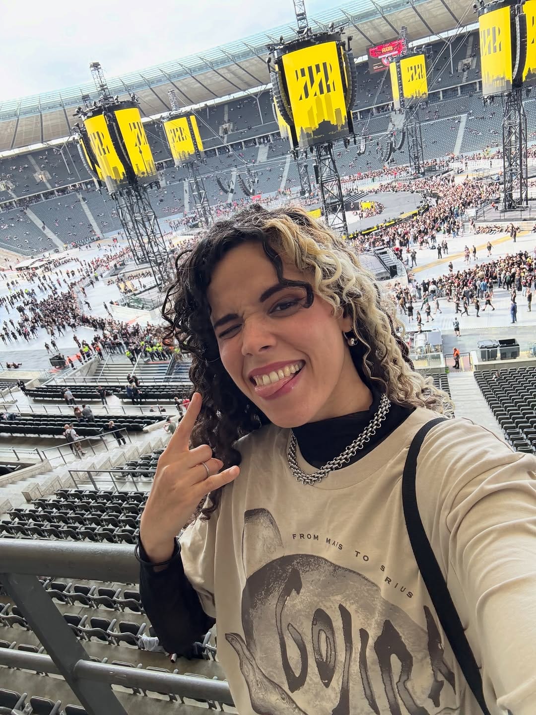 Post 2 by Noelle dos Anjos on Instagram (carousel)