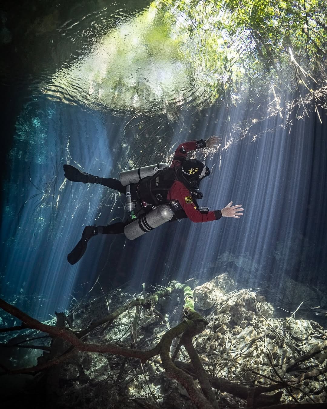 Post 9 by Under the Jungle | Cave Diving on Instagram (carousel)