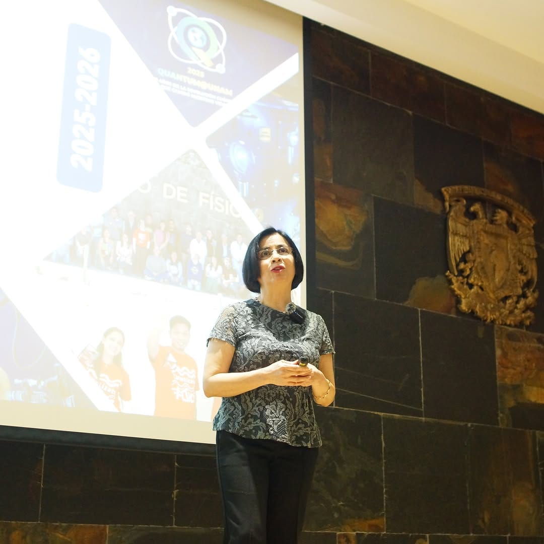 Post 4 by Instituto de Física UNAM on Instagram (carousel)