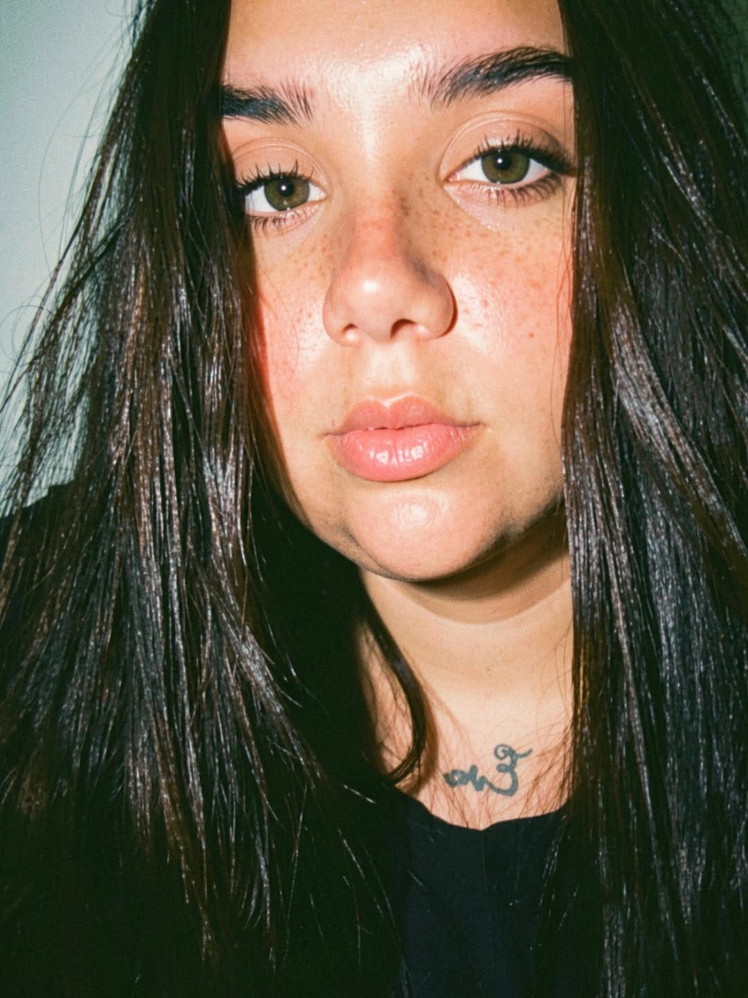 Post 3 by Janaina Poderon on Instagram (image)