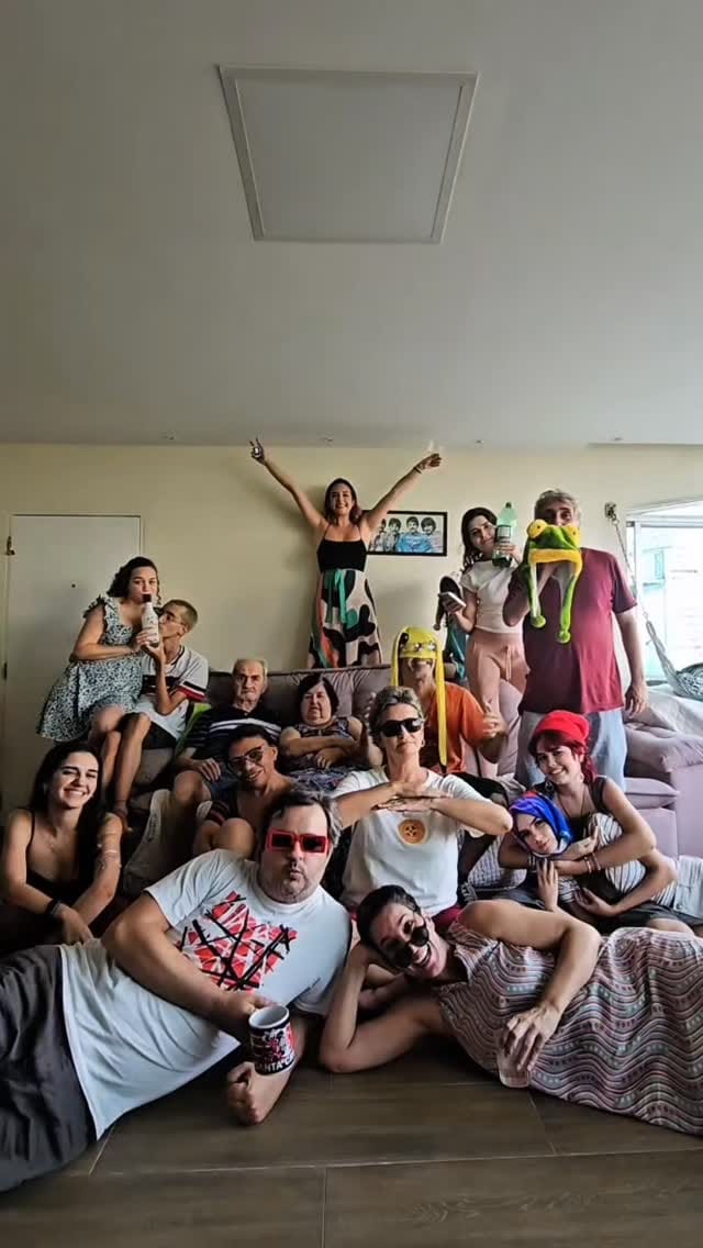 Post 4 by Rachele Leite on Instagram (video)