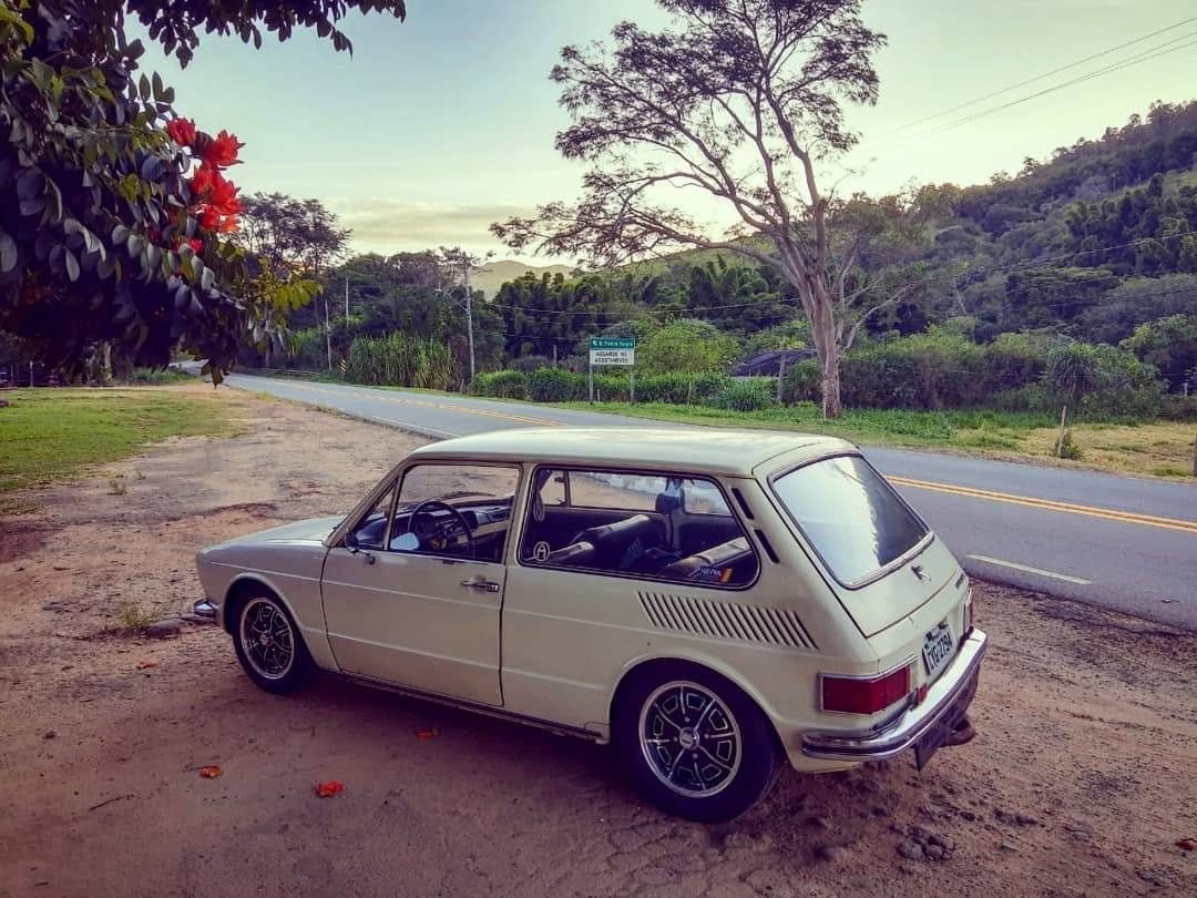 Post 10 by Volks Vale on Instagram (image)