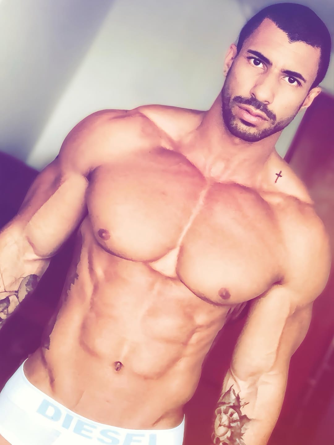 Post 1 by Glaucio Mello on Instagram (image)