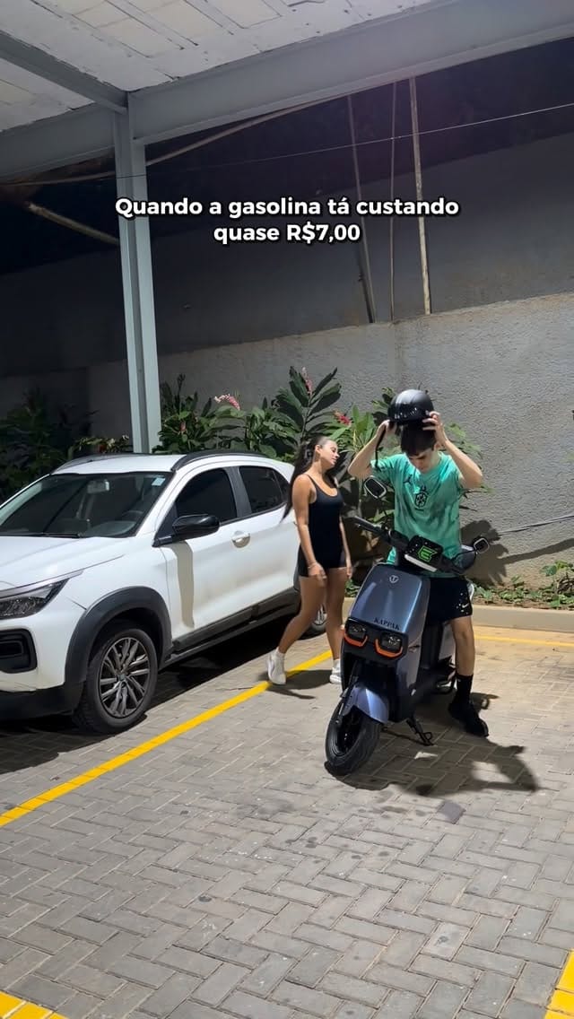 Post 6 by Roger Sá on Instagram (video)