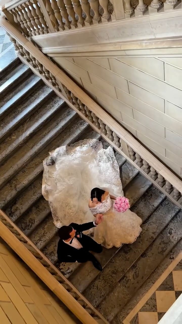 Post 3 by Camila Veronica on Instagram (video)