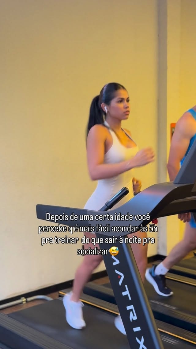 Post 9 by vanessa lira on Instagram (video)
