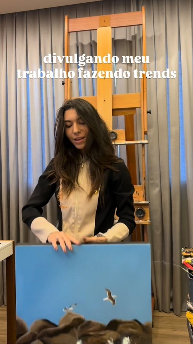 Post 9 by Einebru art on Instagram (video)