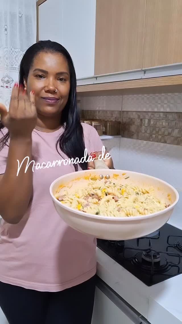 Post 5 by Geyza Santana🦋 on Instagram (video)