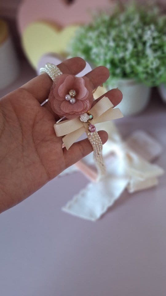 Post 6 by Laços de sara - Livia Ribeiro on Instagram (video)