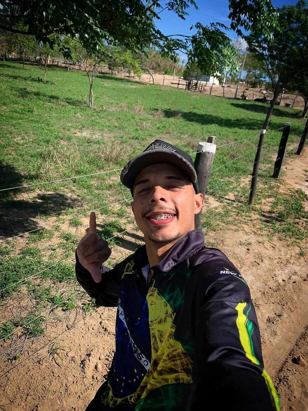 Post 5 by Wesley Oliveira on Instagram (carousel)