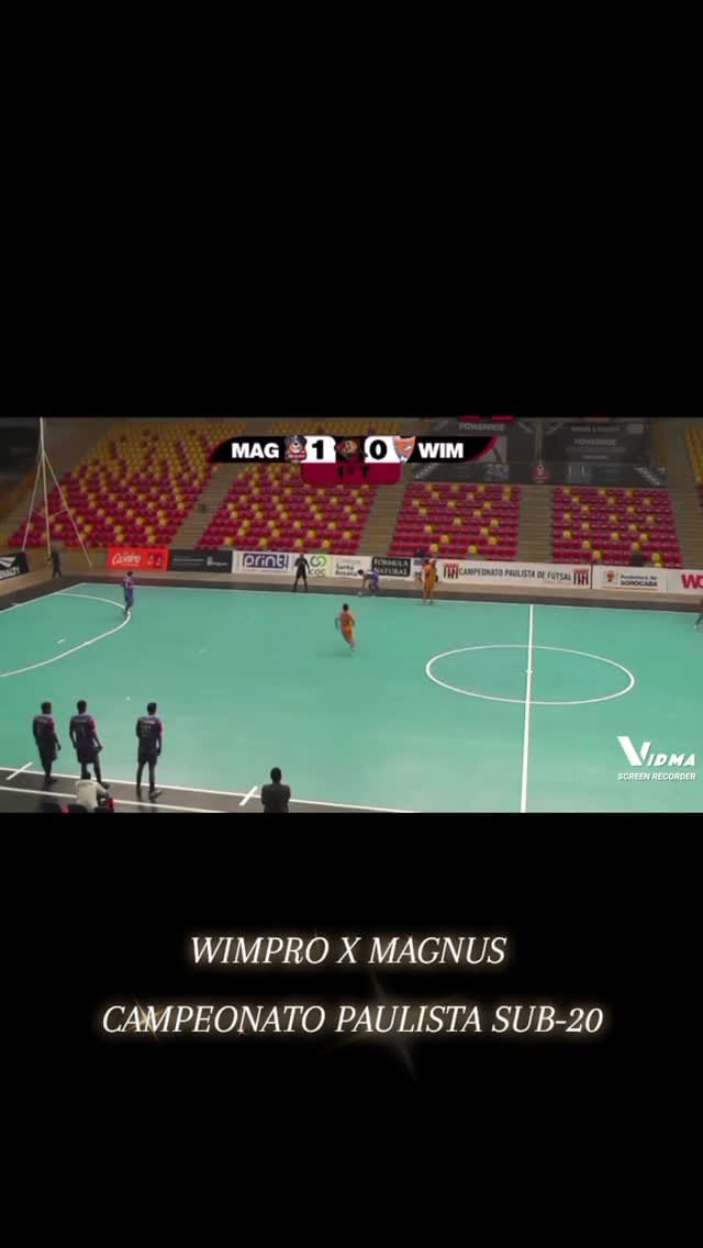 Post 6 by vini e kevinho on Instagram (video)
