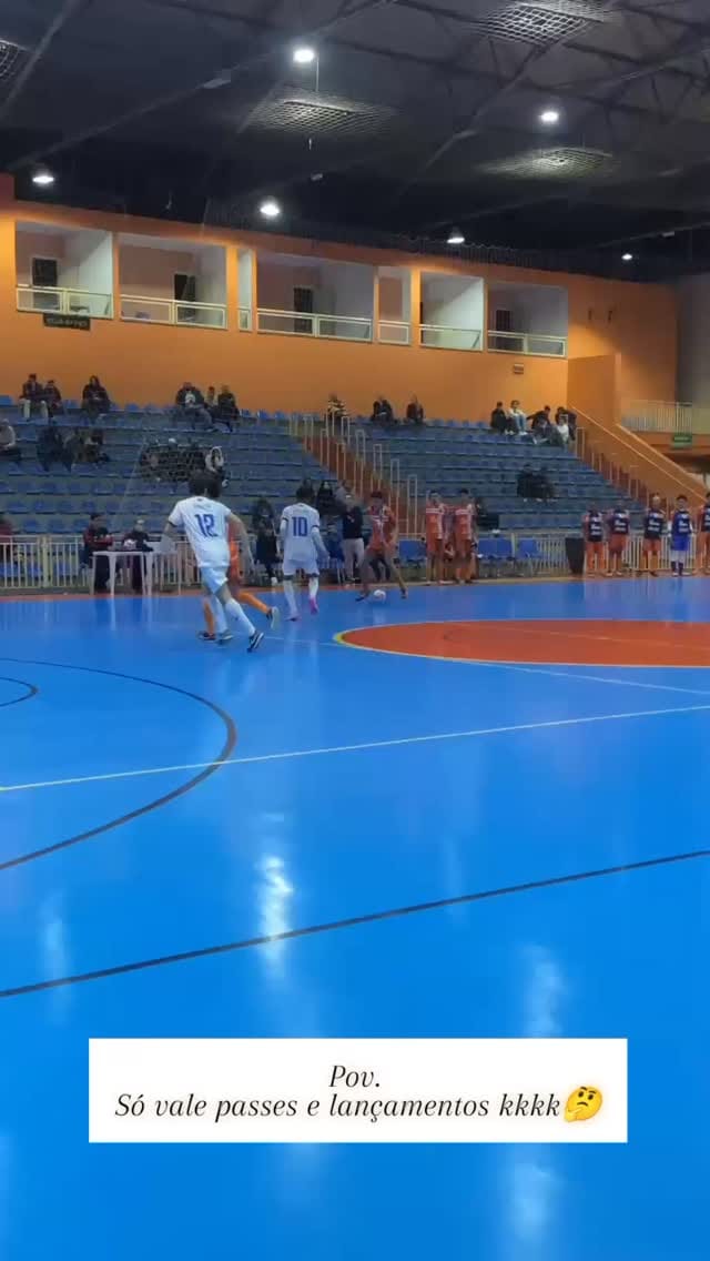 Post 3 by vini e kevinho on Instagram (video)