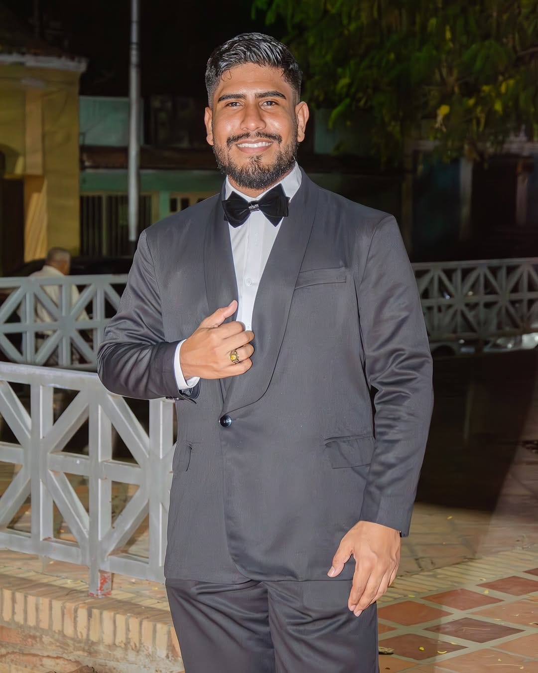 Post 10 by Luifer Tovar Guedez on Instagram (carousel)