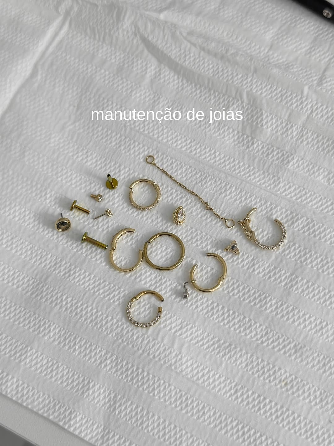 Post 4 by Letícia Piercer on Instagram (carousel)
