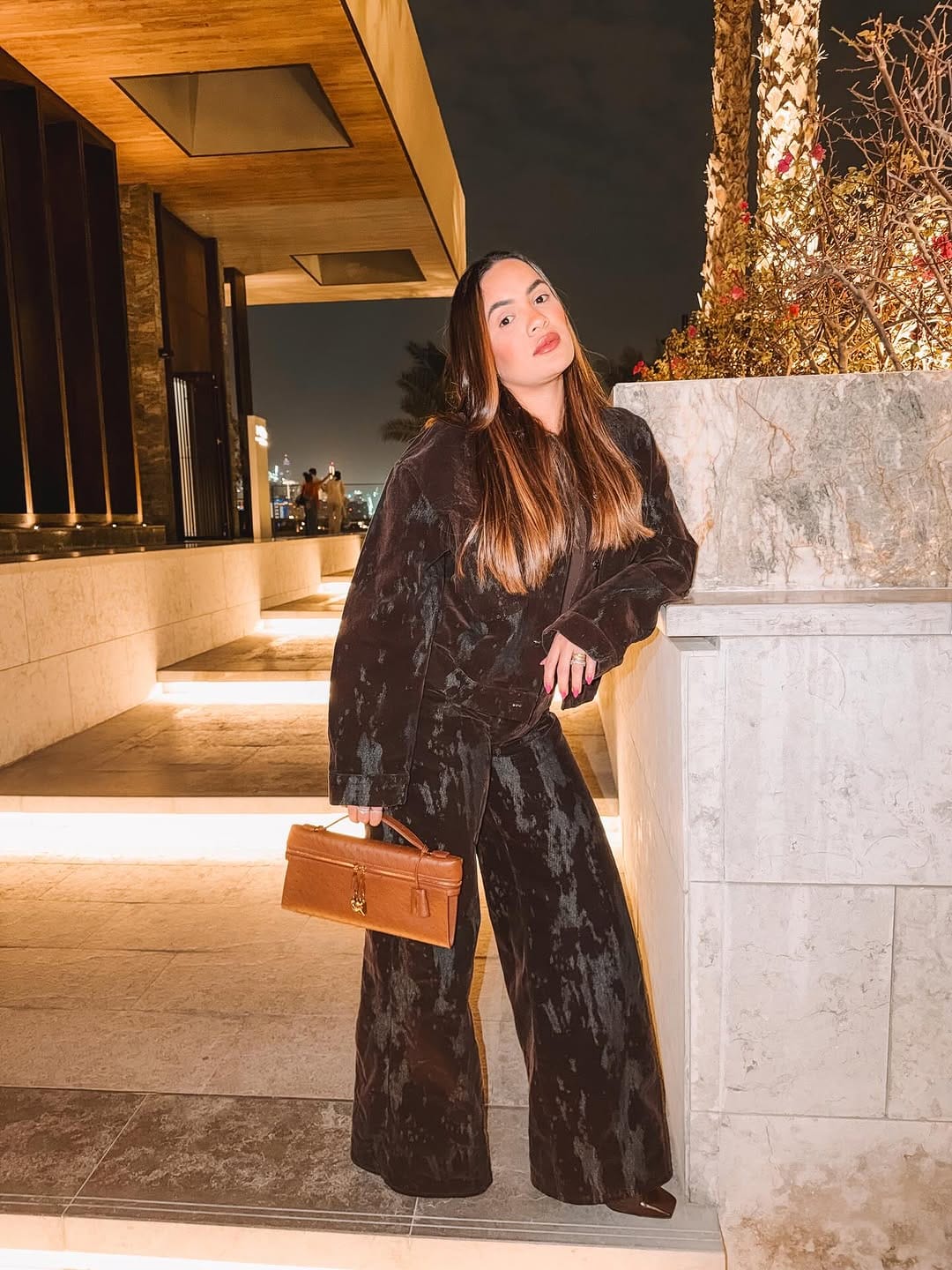 Post 9 by W E N N Y A  S I L V A on Instagram (carousel)