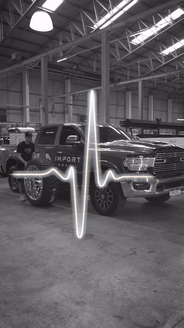 Post 4 by 4x4import Revendedor Fox Shocks on Instagram (video)