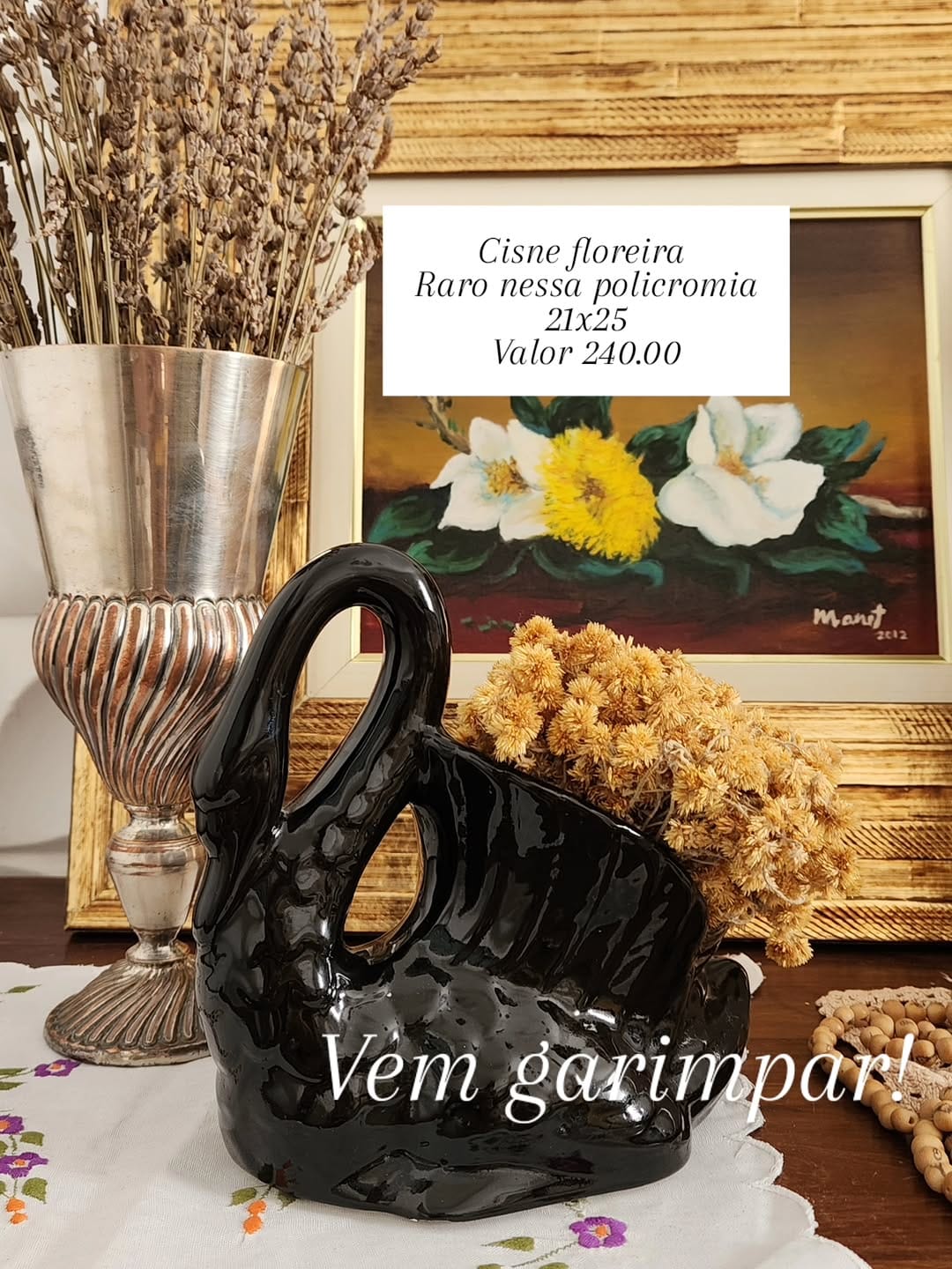 Post 5 by Letícia on Instagram (carousel)