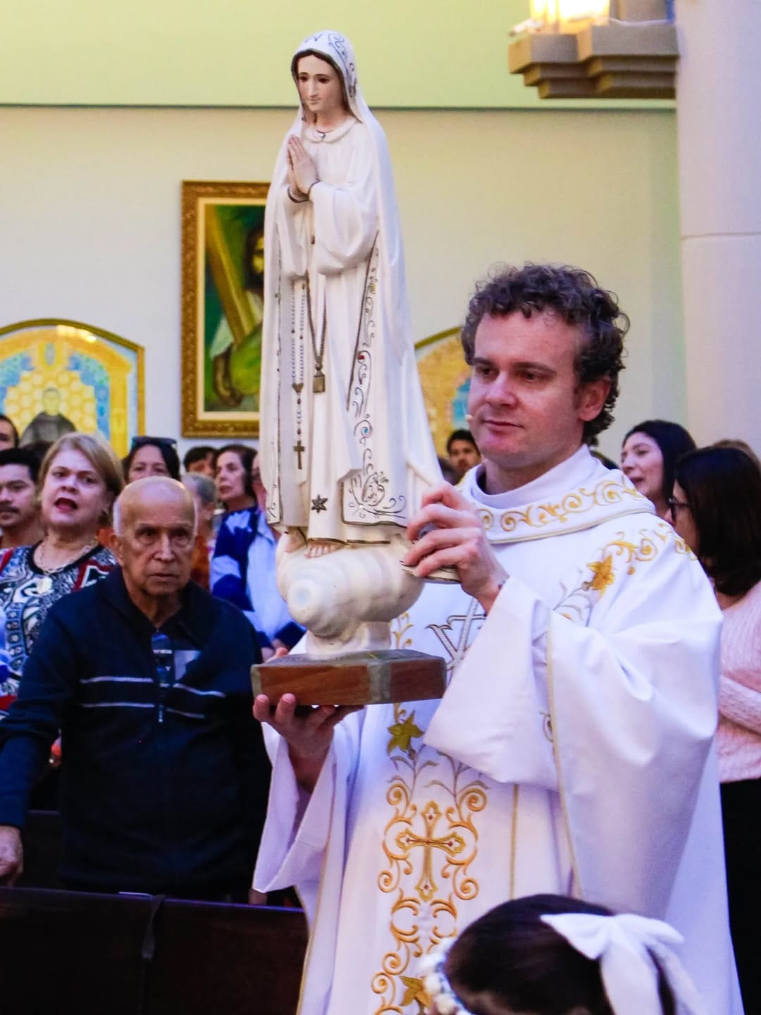 Post 8 by Paróquia São Francisco de Paula on Instagram (carousel)