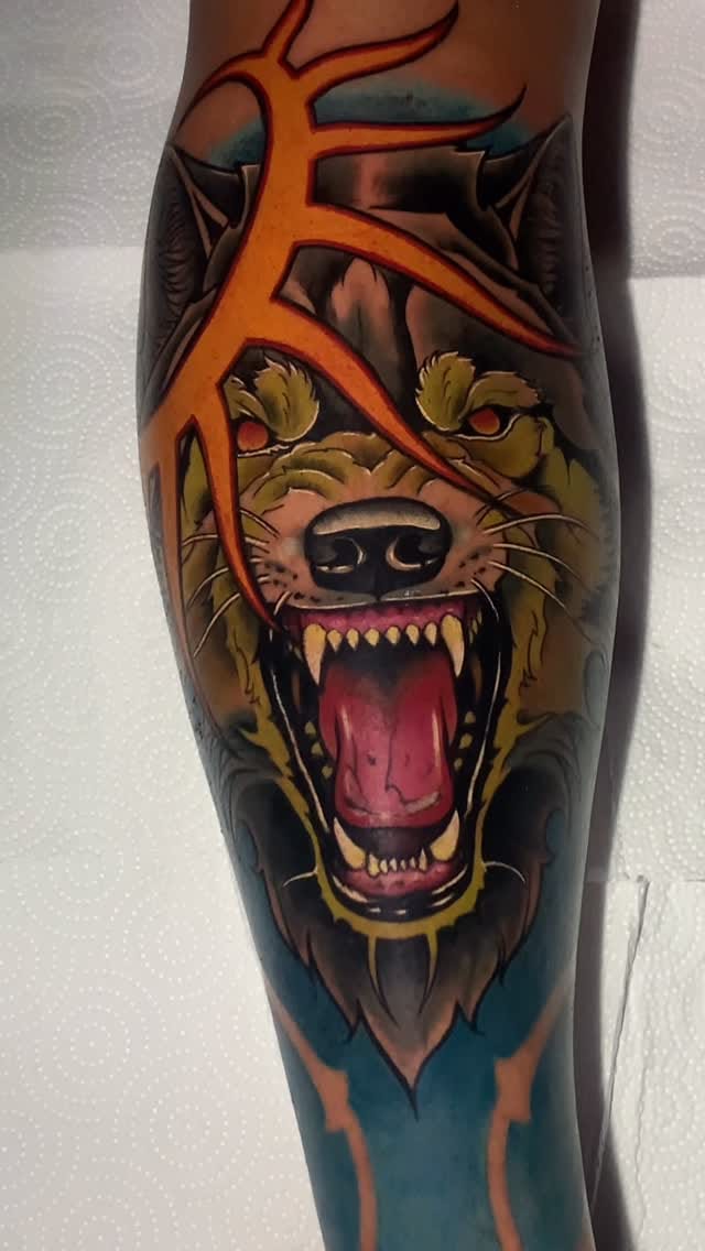 Post 2 by Kennedy | Fronteira Tattoo on Instagram (video)