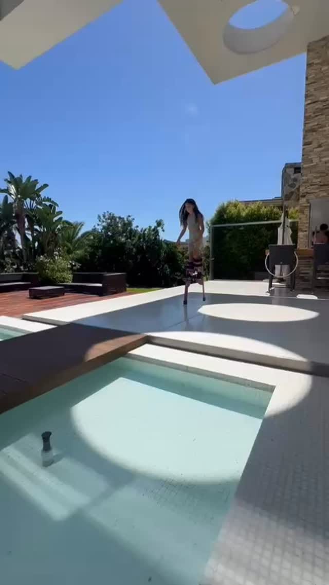 Post 3 by Martin Malabares on Instagram (video)