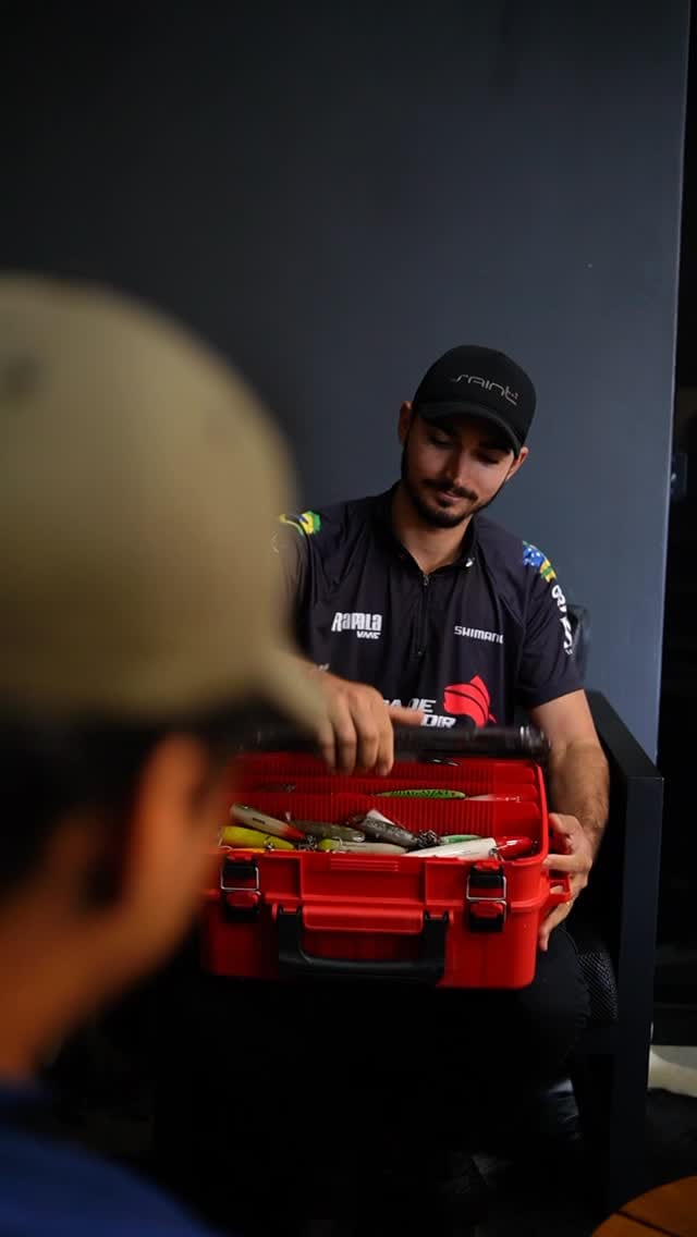 Post 5 by VIDA DE PESCADOR on Instagram (video)