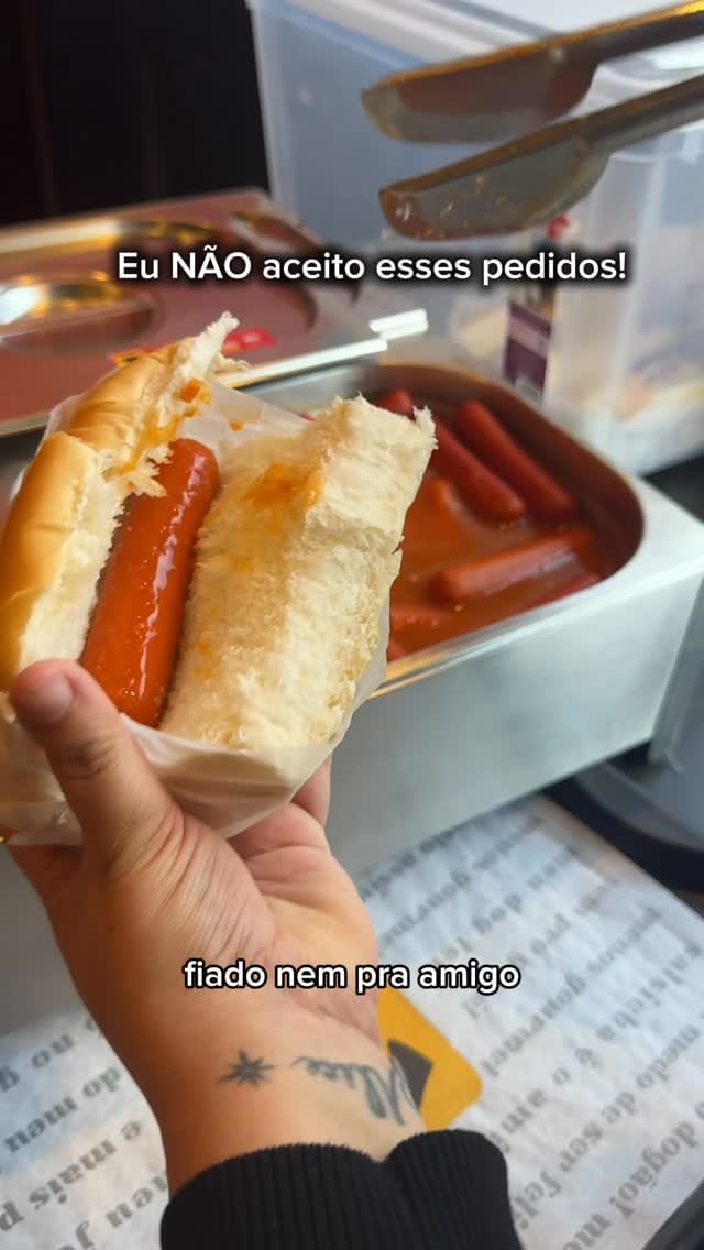 Post 9 by BUFFET DE HOT DOG E PASTEL | GENEROSO DOGÃO on Instagram (video)