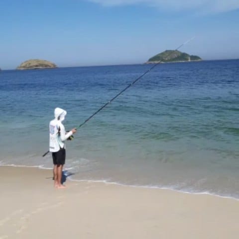 Post 6 by Pesca de praia on Instagram (video)