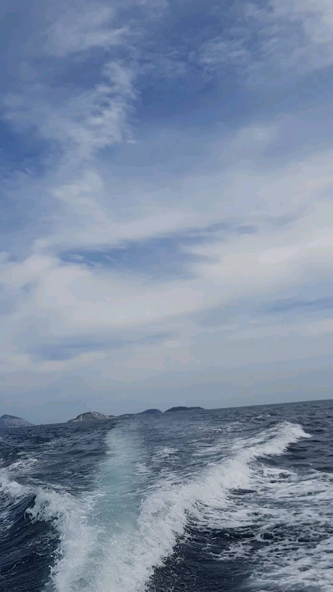 Post 3 by Pesca de praia on Instagram (video)