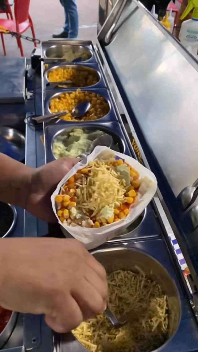 Post 6 by Dog do Baixinho on Instagram (video)