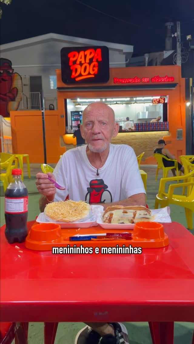 Post 8 by PAPADOG OFICIAL on Instagram (video)