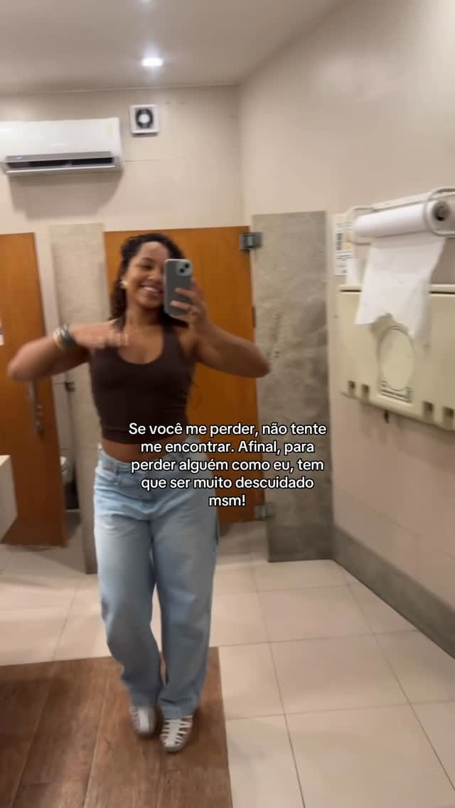 Post 1 by Júlia Pierre on Instagram (video)